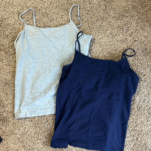 GAP Tops 2 Gap Tanks With Built In Bra Poshmark